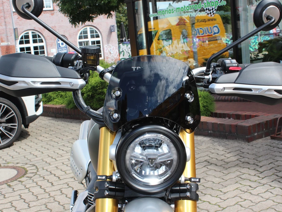 Umbgebautes Motorrad Triumph Scrambler 1200 XC Bild 3: Umbgebautes Motorrad Triumph Scrambler 1200 XC