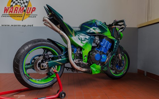 Umgebautes Motorrad Kawasaki Z1000 von Warm Up Zweiradtechnik GmbH - Bild 7 Umgebautes Motorrad Kawasaki Z1000 von Warm Up Zweiradtechnik GmbH - Bild 7