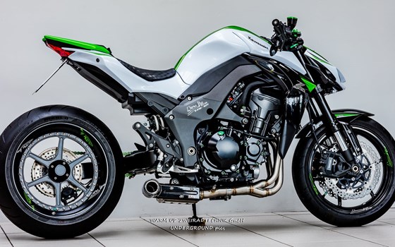 Umgebautes Motorrad Kawasaki Z1000 von Warm Up Zweiradtechnik GmbH - Bild 1 Umgebautes Motorrad Kawasaki Z1000 von Warm Up Zweiradtechnik GmbH - Bild 1