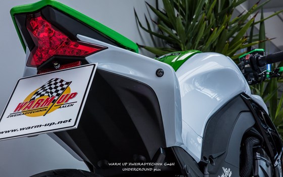 Umgebautes Motorrad Kawasaki Z1000 von Warm Up Zweiradtechnik GmbH - Bild 6 Umgebautes Motorrad Kawasaki Z1000 von Warm Up Zweiradtechnik GmbH - Bild 6