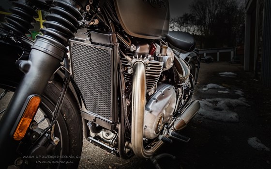 Umgebautes Motorrad Triumph Bonneville Bobber von Warm Up Zweiradtechnik GmbH - Bild 2 Umgebautes Motorrad Triumph Bonneville Bobber von Warm Up Zweiradtechnik GmbH - Bild 2