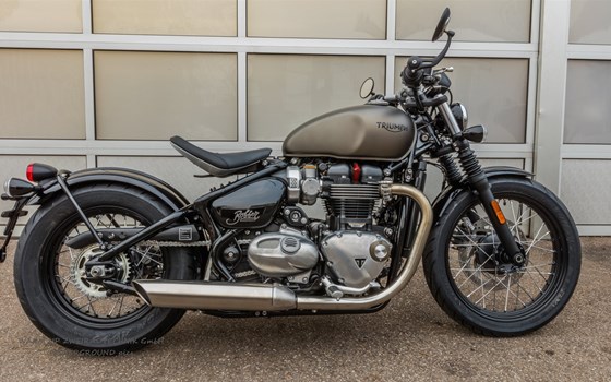Umgebautes Motorrad Triumph Bonneville Bobber von Warm Up Zweiradtechnik GmbH - Bild 9 Umgebautes Motorrad Triumph Bonneville Bobber von Warm Up Zweiradtechnik GmbH - Bild 9