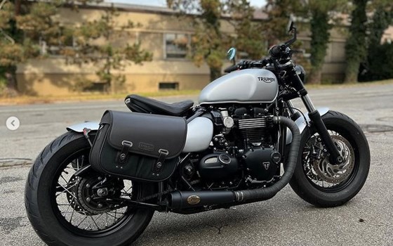 Umgebautes Motorrad Triumph Bonneville Bobber Black von Pat-Bikes AG - Bild 2 Umgebautes Motorrad Triumph Bonneville Bobber Black von Pat-Bikes AG - Bild 2