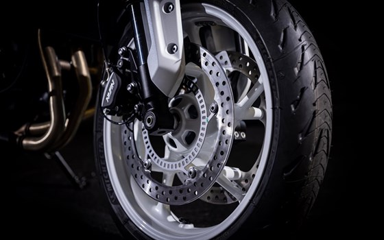 Umgebautes Motorrad Triumph Trident 660 von Triumph Emsland - Hertrampf Racing - Bild 8 Umgebautes Motorrad Triumph Trident 660 von Triumph Emsland - Hertrampf Racing - Bild 8