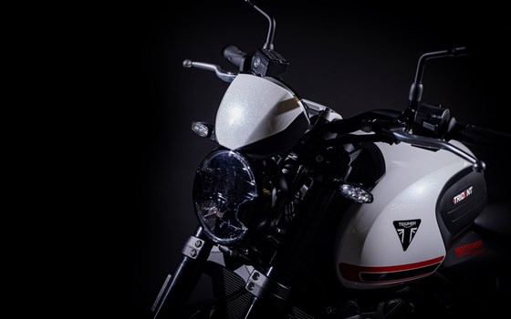 Umgebautes Motorrad Triumph Trident 660 von Triumph Emsland - Hertrampf Racing - Bild 3 Umgebautes Motorrad Triumph Trident 660 von Triumph Emsland - Hertrampf Racing - Bild 3