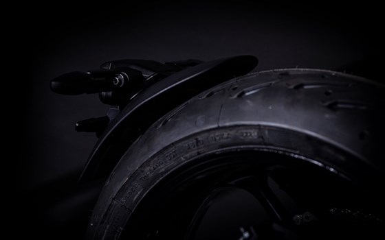 Umgebautes Motorrad Triumph Trident 660 von Triumph Emsland - Hertrampf Racing - Bild 9 Umgebautes Motorrad Triumph Trident 660 von Triumph Emsland - Hertrampf Racing - Bild 9