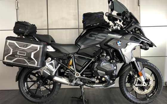 Umgebautes Motorrad BMW R 1250 GS von Moto-Technik Schmaus GmbH - Bild 3 Umgebautes Motorrad BMW R 1250 GS von Moto-Technik Schmaus GmbH - Bild 3