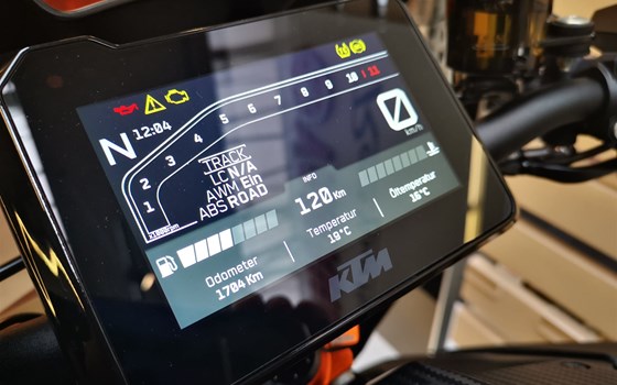 Umgebautes Motorrad KTM 1290 Super Duke R von Zweiradsport Meine - Bild 26