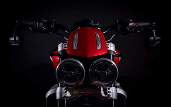 Umgebautes Motorrad Triumph Rocket 3 R von Triumph Emsland - Hertrampf Racing - Bild 17 Umgebautes Motorrad Triumph Rocket 3 R von Triumph Emsland - Hertrampf Racing - Bild 17