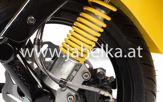 Umgebautes Motorrad Vespa GTS 300 hpe Super von Jahelka Zweirad GmbH - Bild 18 Umgebautes Motorrad Vespa GTS 300 hpe Super von Jahelka Zweirad GmbH - Bild 18
