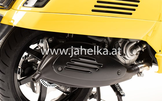 Umgebautes Motorrad Vespa GTS 300 hpe Super von Jahelka Zweirad GmbH - Bild 21 Umgebautes Motorrad Vespa GTS 300 hpe Super von Jahelka Zweirad GmbH - Bild 21