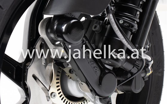 Umgebautes Motorrad Vespa GTS 300 i.e. Super von Jahelka Zweirad GmbH - Bild 17 Umgebautes Motorrad Vespa GTS 300 i.e. Super von Jahelka Zweirad GmbH - Bild 17