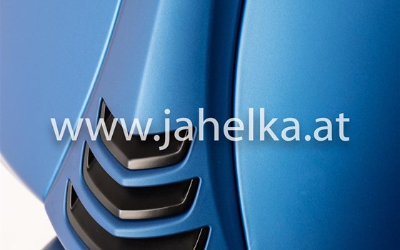 Umgebautes Motorrad Vespa GTS 300 hpe Super Sport von Jahelka Zweirad GmbH - Bild 8 Umgebautes Motorrad Vespa GTS 300 hpe Super Sport von Jahelka Zweirad GmbH - Bild 8