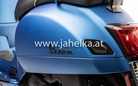 Umgebautes Motorrad Vespa GTS 300 hpe Super Sport von Jahelka Zweirad GmbH - Bild 10 Umgebautes Motorrad Vespa GTS 300 hpe Super Sport von Jahelka Zweirad GmbH - Bild 10