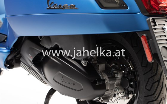 Umgebautes Motorrad Vespa GTS 300 hpe Super Sport von Jahelka Zweirad GmbH - Bild 11 Umgebautes Motorrad Vespa GTS 300 hpe Super Sport von Jahelka Zweirad GmbH - Bild 11