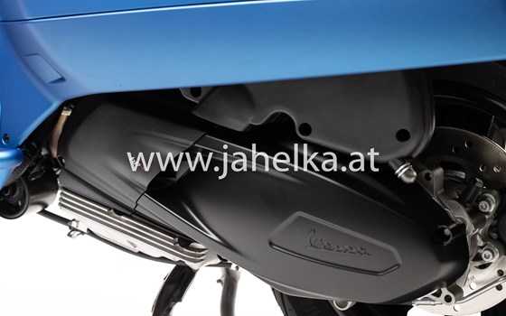 Umgebautes Motorrad Vespa GTS 300 hpe Super Sport von Jahelka Zweirad GmbH - Bild 12 Umgebautes Motorrad Vespa GTS 300 hpe Super Sport von Jahelka Zweirad GmbH - Bild 12