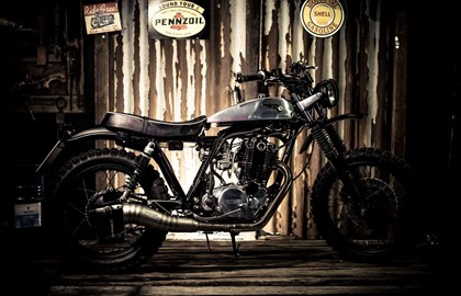 Yamaha SR 500 Custom Bike Yamaha SR 500 Custom Bike