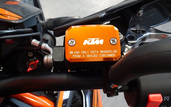 Umgebautes Motorrad KTM 690 SMC R von Zweirad  Sauerland - Bild 6 Umgebautes Motorrad KTM 690 SMC R von Zweirad  Sauerland - Bild 6