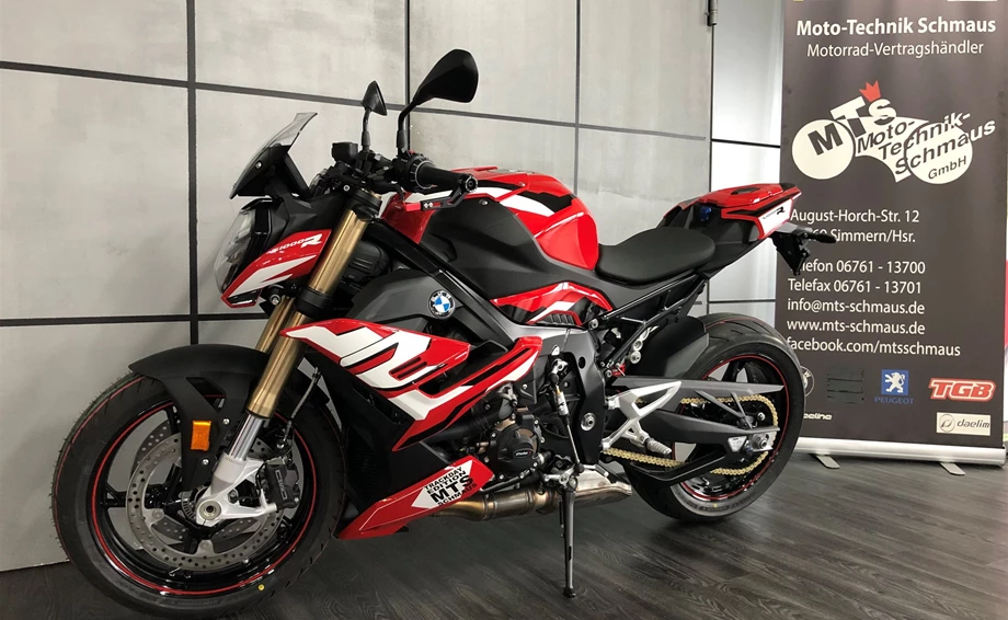 Umbgebautes Motorrad BMW S 1000 R Bild 1: Umbgebautes Motorrad BMW S 1000 R