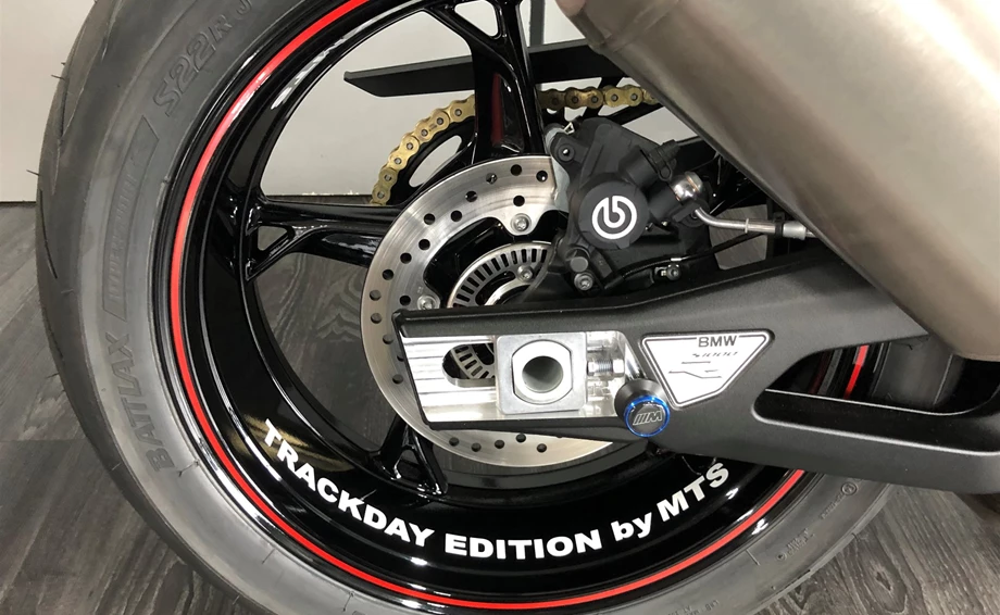 Umbgebautes Motorrad BMW S 1000 R Bild 15: Umbgebautes Motorrad BMW S 1000 R