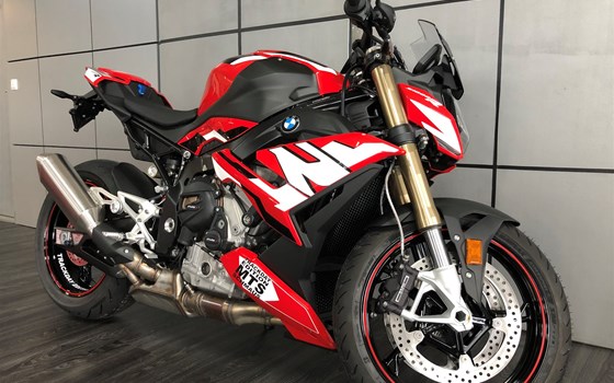 Umgebautes Motorrad BMW S 1000 R von Moto-Technik Schmaus GmbH - Bild 2 Umgebautes Motorrad BMW S 1000 R von Moto-Technik Schmaus GmbH - Bild 2