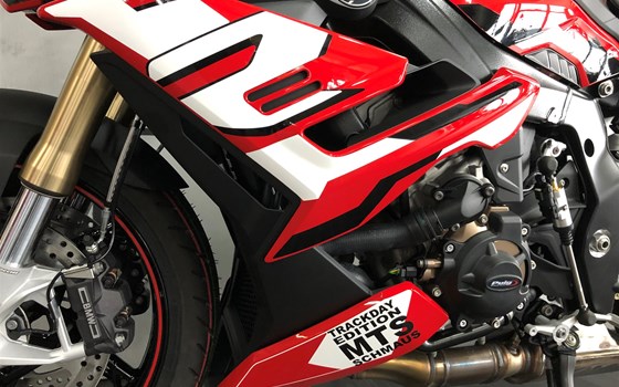 Umgebautes Motorrad BMW S 1000 R von Moto-Technik Schmaus GmbH - Bild 5 Umgebautes Motorrad BMW S 1000 R von Moto-Technik Schmaus GmbH - Bild 5