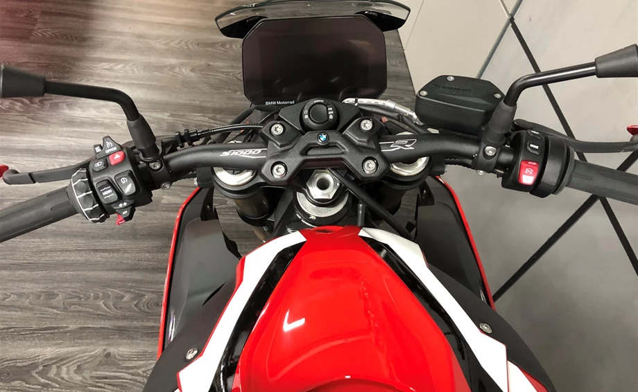 Umbgebautes Motorrad BMW S 1000 R Bild 11: Umbgebautes Motorrad BMW S 1000 R