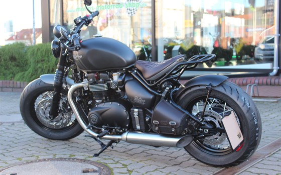 Umgebautes Motorrad Triumph Bonneville Bobber von Marios Motorrad-Shop GmbH - Bild 2 Umgebautes Motorrad Triumph Bonneville Bobber von Marios Motorrad-Shop GmbH - Bild 2