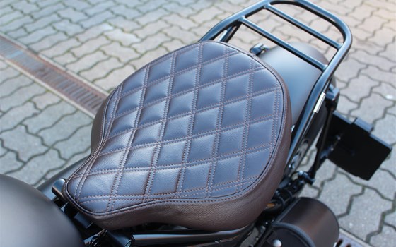 Umgebautes Motorrad Triumph Bonneville Bobber von Marios Motorrad-Shop GmbH - Bild 6 Umgebautes Motorrad Triumph Bonneville Bobber von Marios Motorrad-Shop GmbH - Bild 6