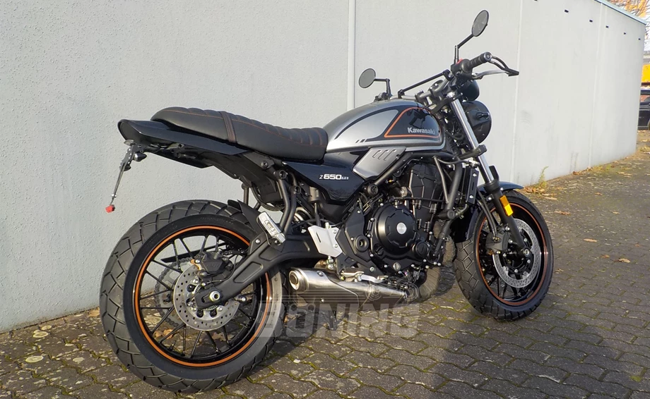 Umbgebautes Motorrad Kawasaki Z650 RS Bild 2: Umbgebautes Motorrad Kawasaki Z650 RS