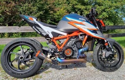 KTM 1290 Super Duke RR Custom Bike