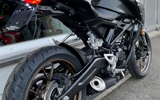 Umgebautes Motorrad Honda CB 125 von Direct Performance - Bild 6 Umgebautes Motorrad Honda CB 125 von Direct Performance - Bild 6