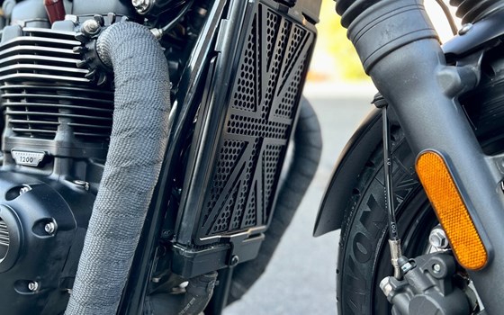 Umgebautes Motorrad Triumph Bonneville T120 Black von Pat-Bikes - Bild 4 Umgebautes Motorrad Triumph Bonneville T120 Black von Pat-Bikes - Bild 4