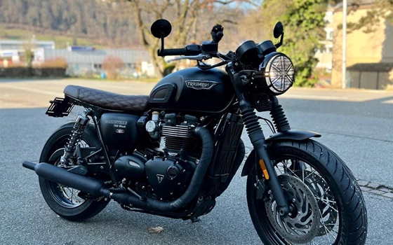 Umgebautes Motorrad Triumph Bonneville T120 Black von Pat-Bikes - Bild 2 Umgebautes Motorrad Triumph Bonneville T120 Black von Pat-Bikes - Bild 2