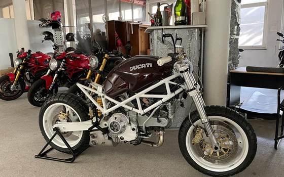 Umgebautes Motorrad Ducati Monster von W.West Performance - Bild 2 Umgebautes Motorrad Ducati Monster von W.West Performance - Bild 2