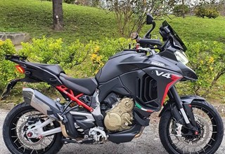 Ducati Multistrada V4 S Ducati Multistrada V4 S