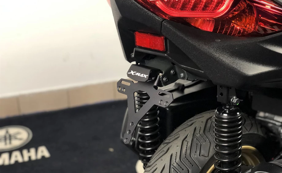 Umbgebautes Motorrad Yamaha XMAX 300 Tech MAX Bild 11: Umbgebautes Motorrad Yamaha XMAX 300 Tech MAX