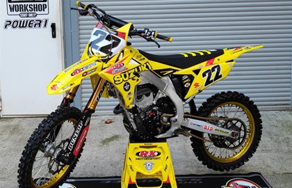 Suzuki RM-Z250 Custom Bike