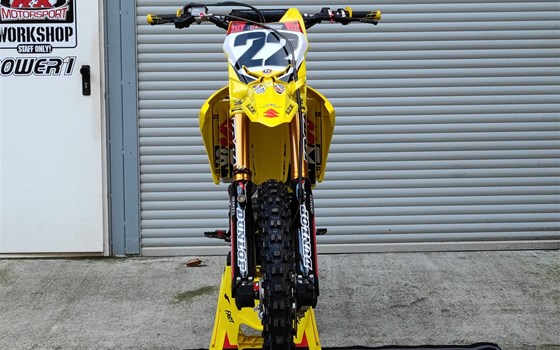 Umgebautes Motorrad Suzuki RM-Z250 von H&K Motorsport - Bild 25 Umgebautes Motorrad Suzuki RM-Z250 von H&K Motorsport - Bild 25