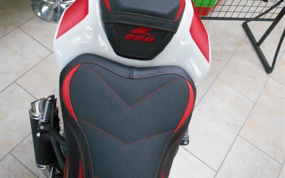 Umgebautes Motorrad Kawasaki Z900 von Motorradshop Ahlers - Bild 7 Umgebautes Motorrad Kawasaki Z900 von Motorradshop Ahlers - Bild 7