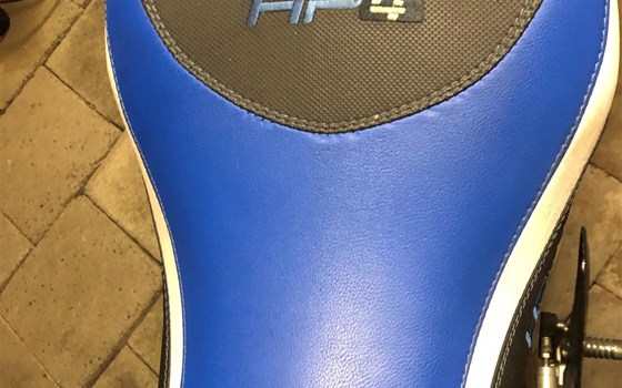 Umgebautes Motorrad BMW HP4 von Klesper - Bild 1 Umgebautes Motorrad BMW HP4 von Klesper - Bild 1