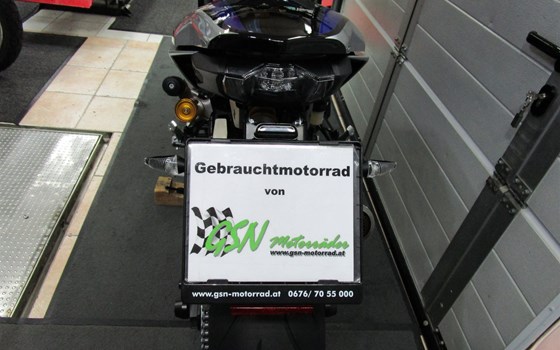 Umgebautes Motorrad Yamaha MT-09 SP von GSN Motorraeder - Bild 6 Umgebautes Motorrad Yamaha MT-09 SP von GSN Motorraeder - Bild 6