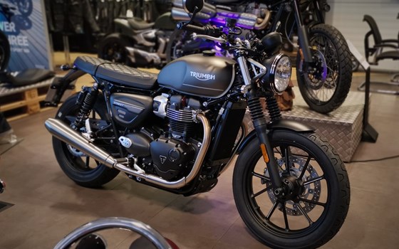 Umgebautes Motorrad Triumph Street Twin von Stärker-Profil GmbH - Bild 4 Umgebautes Motorrad Triumph Street Twin von Stärker-Profil GmbH - Bild 4