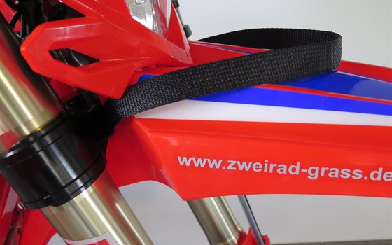 Umgebautes Motorrad Beta RR 300 Racing von Zweirad Graß - Bild 5 Umgebautes Motorrad Beta RR 300 Racing von Zweirad Graß - Bild 5