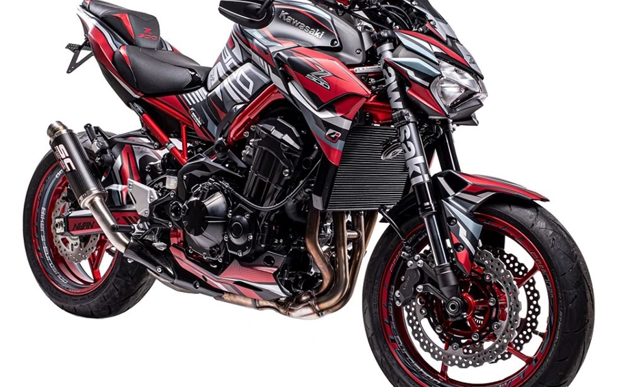 Umbgebautes Motorrad Kawasaki Z900 Bild 1: Umbgebautes Motorrad Kawasaki Z900