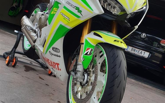 Umgebautes Motorrad Honda CBR1000RR Fireblade SP von boeserbub - Bild 16 Umgebautes Motorrad Honda CBR1000RR Fireblade SP von boeserbub - Bild 16