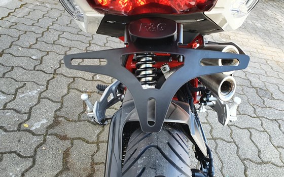 Umgebautes Motorrad Benelli TnT 125 von Motorrad, Roller, Quad Inh. Christine Grüninger - Bild 6 Umgebautes Motorrad Benelli TnT 125 von Motorrad, Roller, Quad Inh. Christine Grüninger - Bild 6