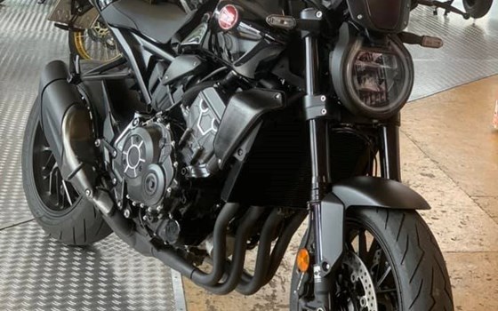 Umgebautes Motorrad Honda CB1000R Black Edition von Motorradtechnik Lang GmbH - Bild 2 Umgebautes Motorrad Honda CB1000R Black Edition von Motorradtechnik Lang GmbH - Bild 2