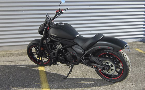 Umgebautes Motorrad Kawasaki Vulcan S von Motorradwelt Auer GmbH - Bild 2 Umgebautes Motorrad Kawasaki Vulcan S von Motorradwelt Auer GmbH - Bild 2