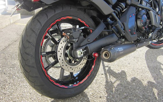 Umgebautes Motorrad Kawasaki Vulcan S von Motorradwelt Auer GmbH - Bild 6 Umgebautes Motorrad Kawasaki Vulcan S von Motorradwelt Auer GmbH - Bild 6